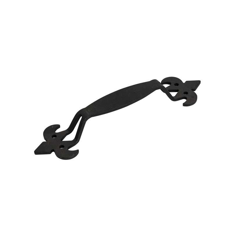 Suuri kierretty rautaretropuutarhanhoitokahva
